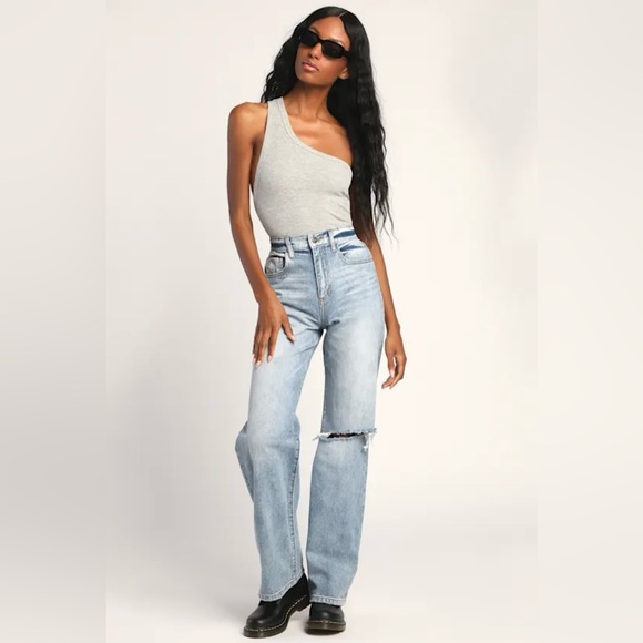 Lulu’s | Twist Back One Shoulder Bodysuit - Picture 3 of 9